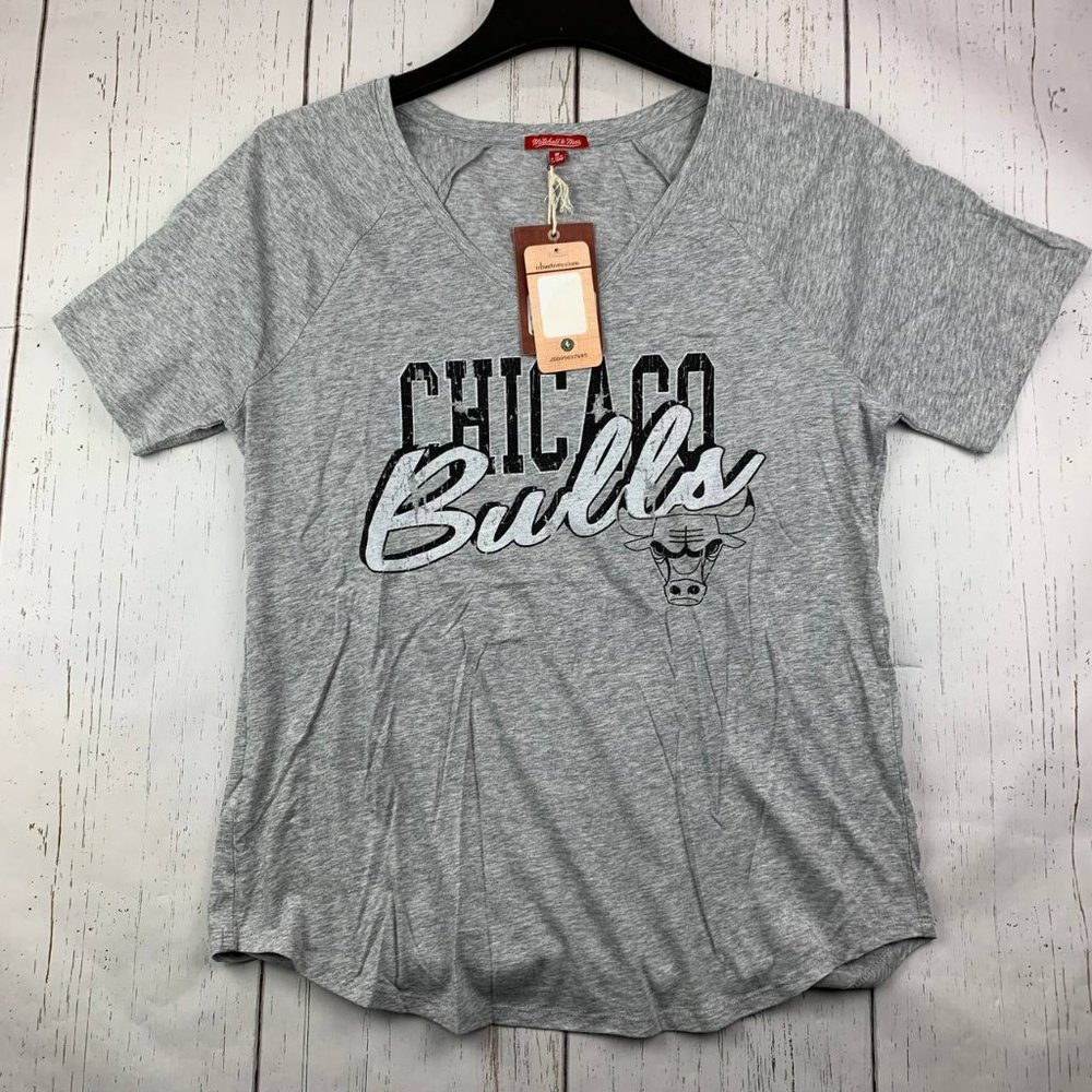 Chicago Bulls NBA Medium Mitchell & Ness Nostalgia Co Shirt Gray Women New